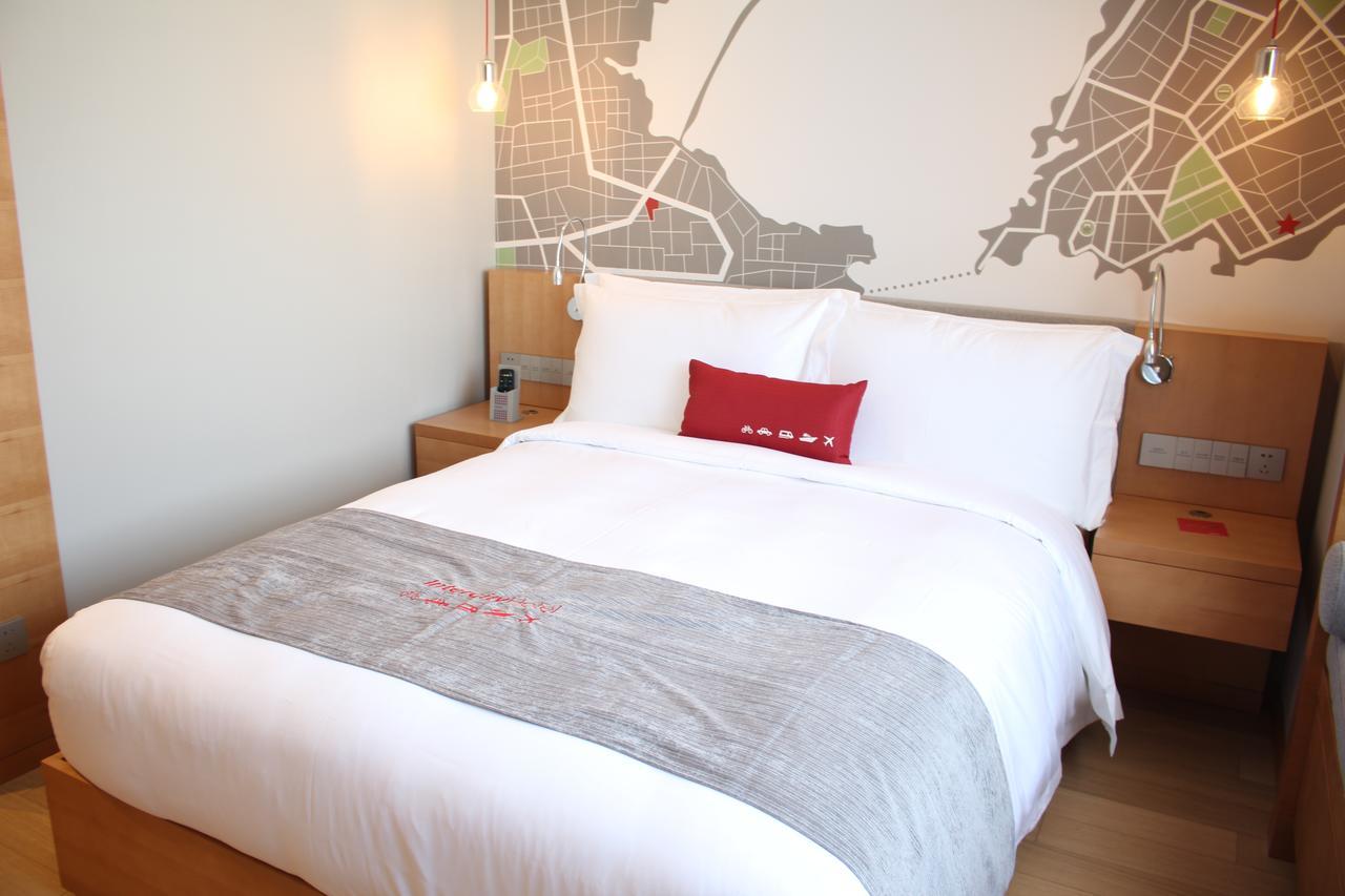 Intercity Hotel Qingdao Exteriör bild